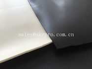 ورق لاستیکی ورق لاتکس با طول عمر 2mm تا 10mm، رنگ سیاه و سفید ضخامت دارد