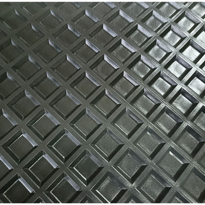 کمربند ناقل صنعتی PVC با الگوی شبکه ای ماشین شکن چوب صاف قابل تنظیم گزینه های OEM