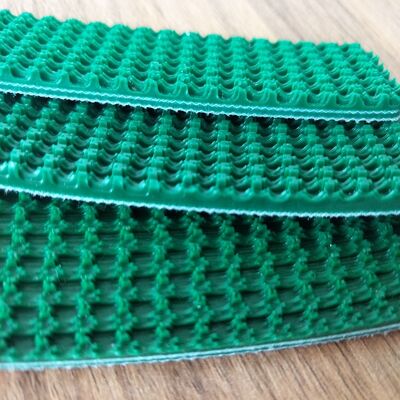 نوار نقاله PVC سبک و کم مصرف با عرض 3300 میلی‌متر برای کاربردهای صنعتی