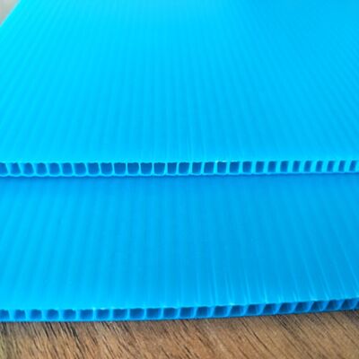 ورق حفره ای از پلاستیک ضد ایستاتیک ضد شعله ای UV و ورق دوگانه پلاستیکی پی پی