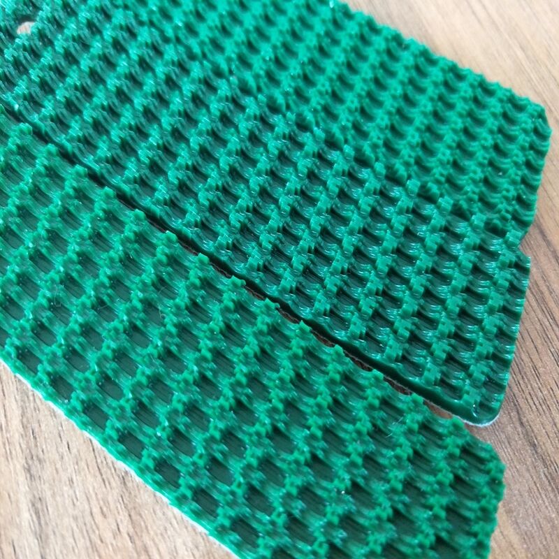 نوار نقاله PVC سبک و کم مصرف با عرض 3300 میلی‌متر برای کاربردهای صنعتی